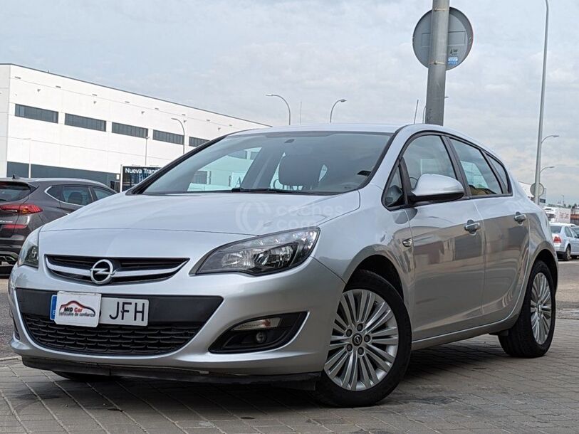 Foto del OPEL Astra 1.6CDTi S-S Selective 110