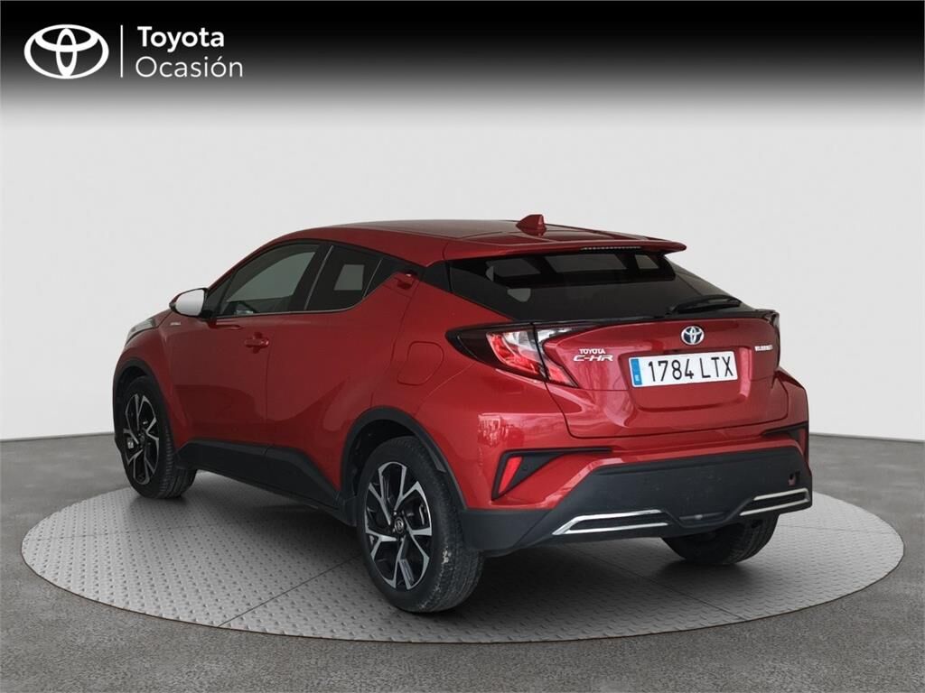 Foto del TOYOTA C-HR 180H Advance