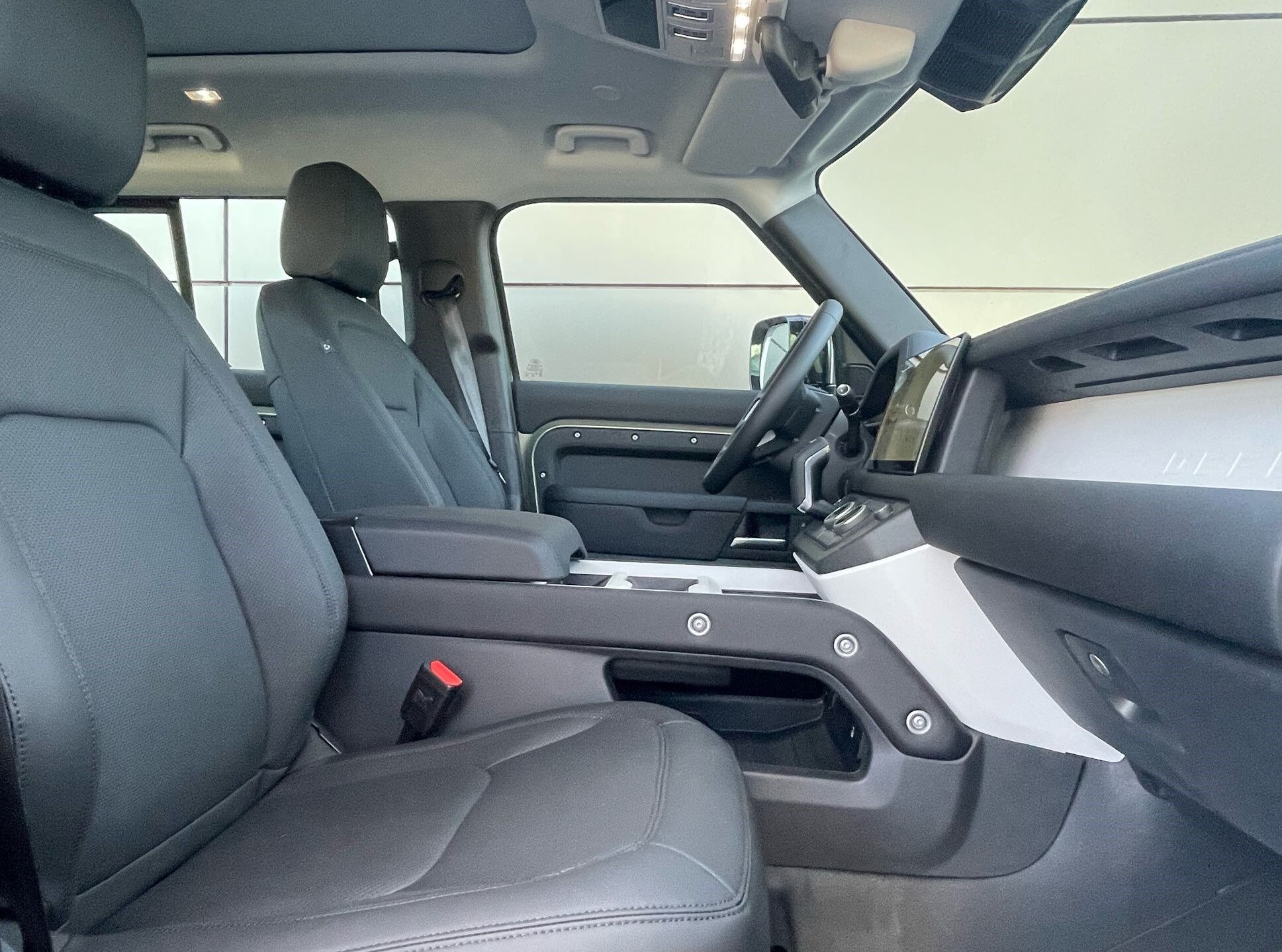 Foto del LAND ROVER Defender 110 3.0D l6 MHEV S AWD Aut. 250