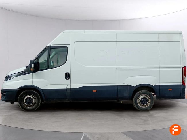 Foto del IVECO Daily Furgón 35C16 V 3520L H2 12.0 156