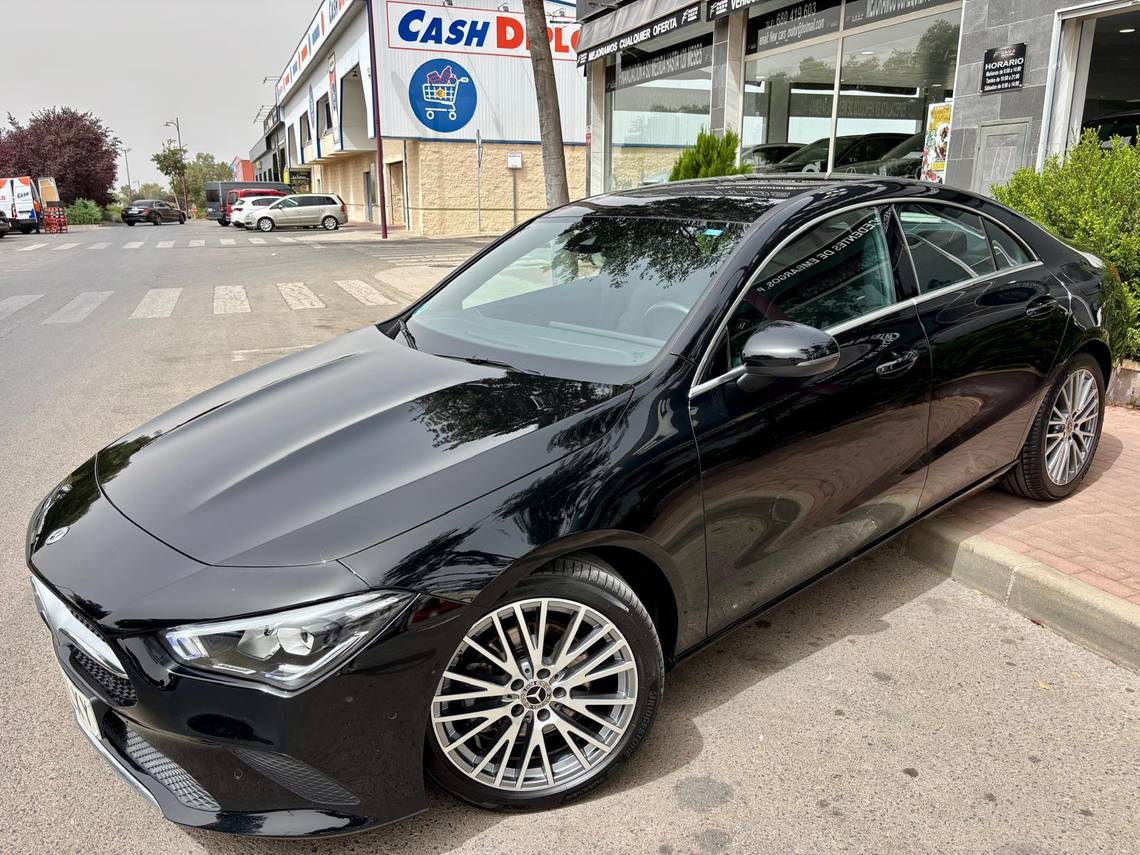 MERCEDES Clase CLA (CLA 200 D DCT -) en Jaén