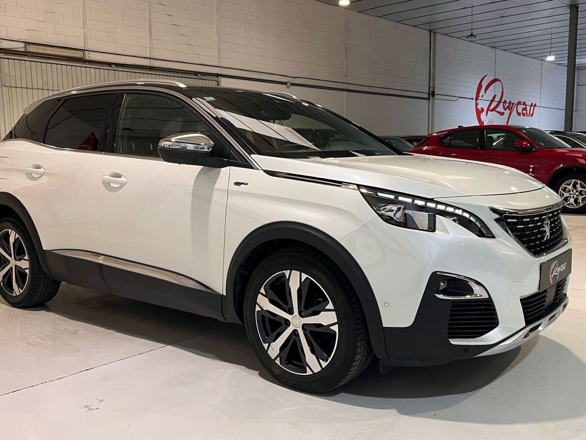 Imagen de PEUGEOT 3008