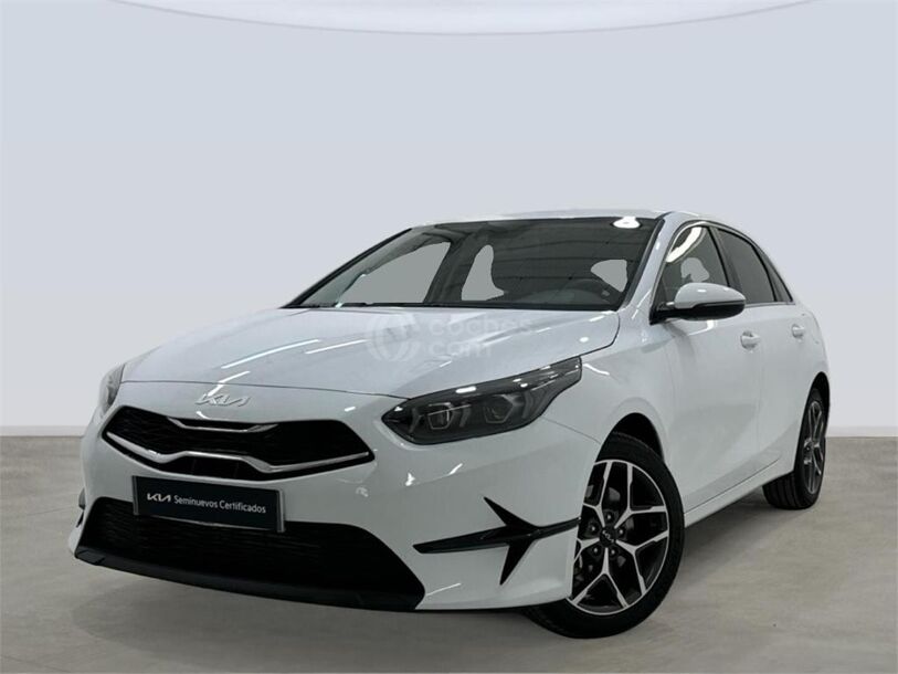 Foto del KIA Ceed Tourer 1.5 MHEV Tech DCT