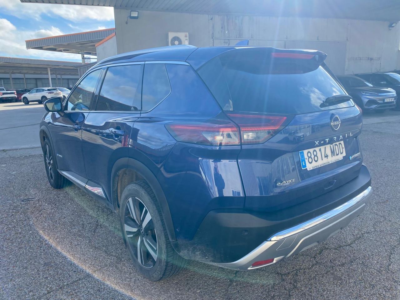 Foto del NISSAN X-Trail 1.5 e-Power Tekna e-4orce 4x4 7pl. 158kW