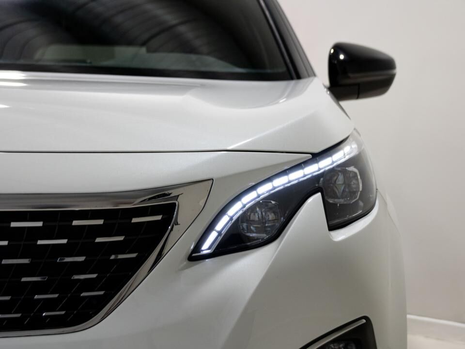 Foto del PEUGEOT 5008 1.6BlueHDi S&S GT-Line EAT6 120