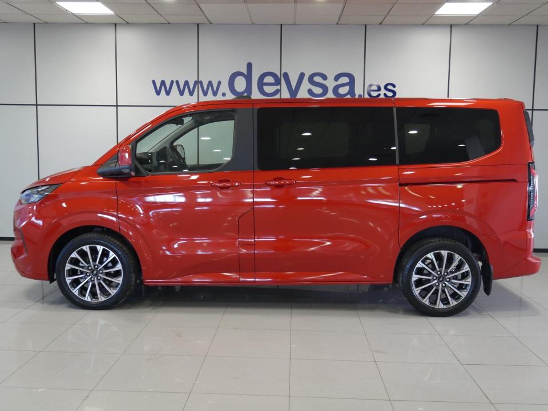 Imagen 2 de FORD Tourneo Custom