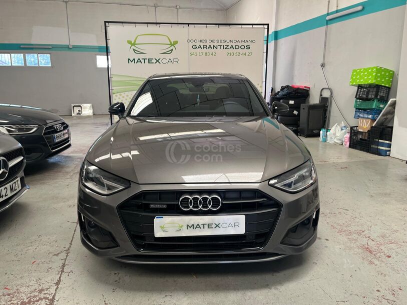 Foto del AUDI A4 40 TDI S line S tronic quattro 150kW