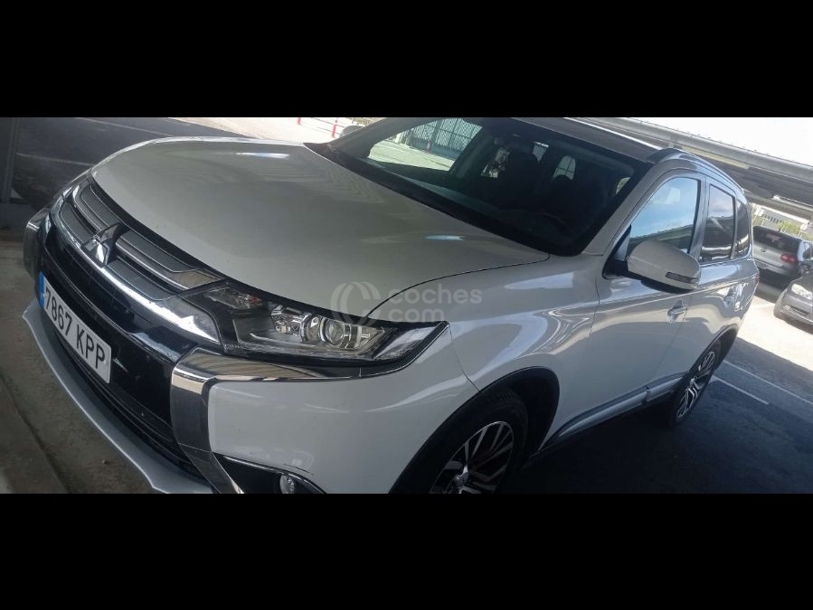 Foto del MITSUBISHI Outlander 200 MPI Motion 2WD 5pl. CVT