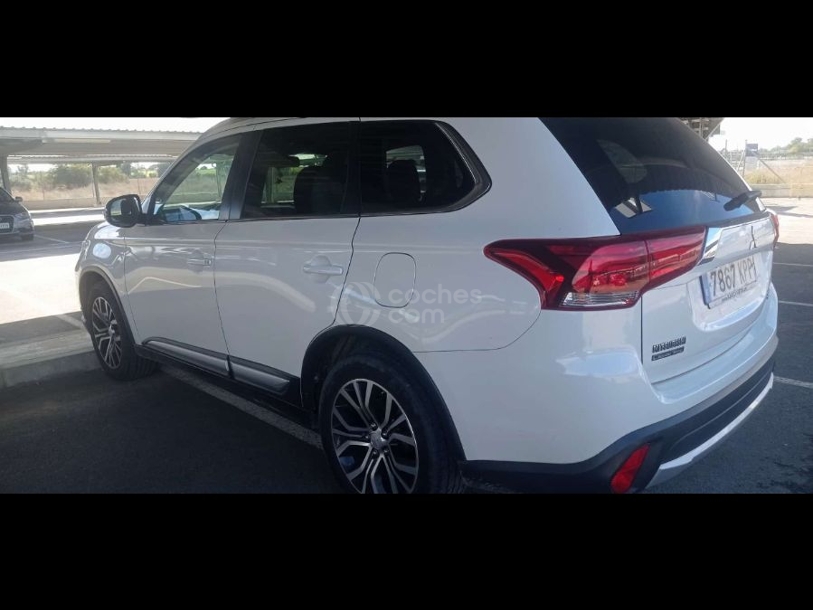 Foto del MITSUBISHI Outlander 200 MPI Motion 2WD 5pl. CVT