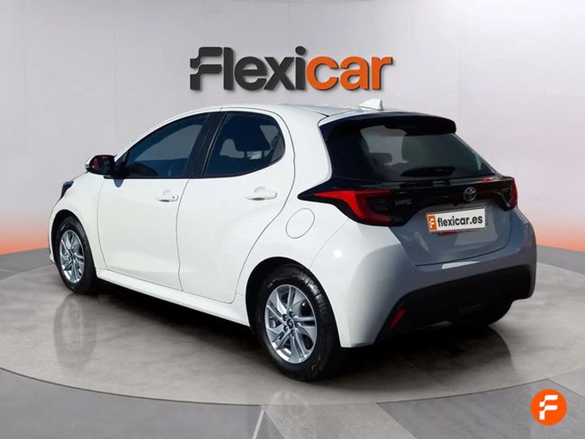 Imagen 3 de TOYOTA Yaris