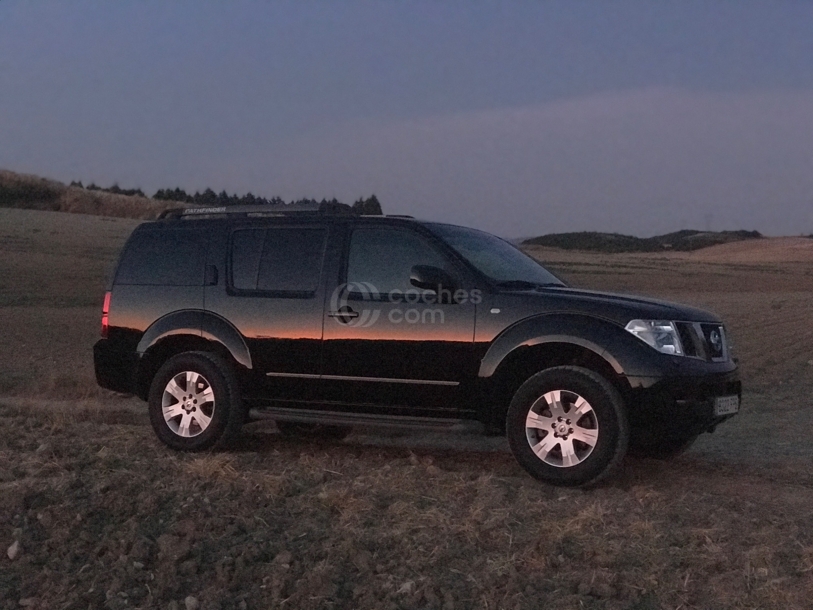 Foto del NISSAN Pathfinder 2.5dCi LE
