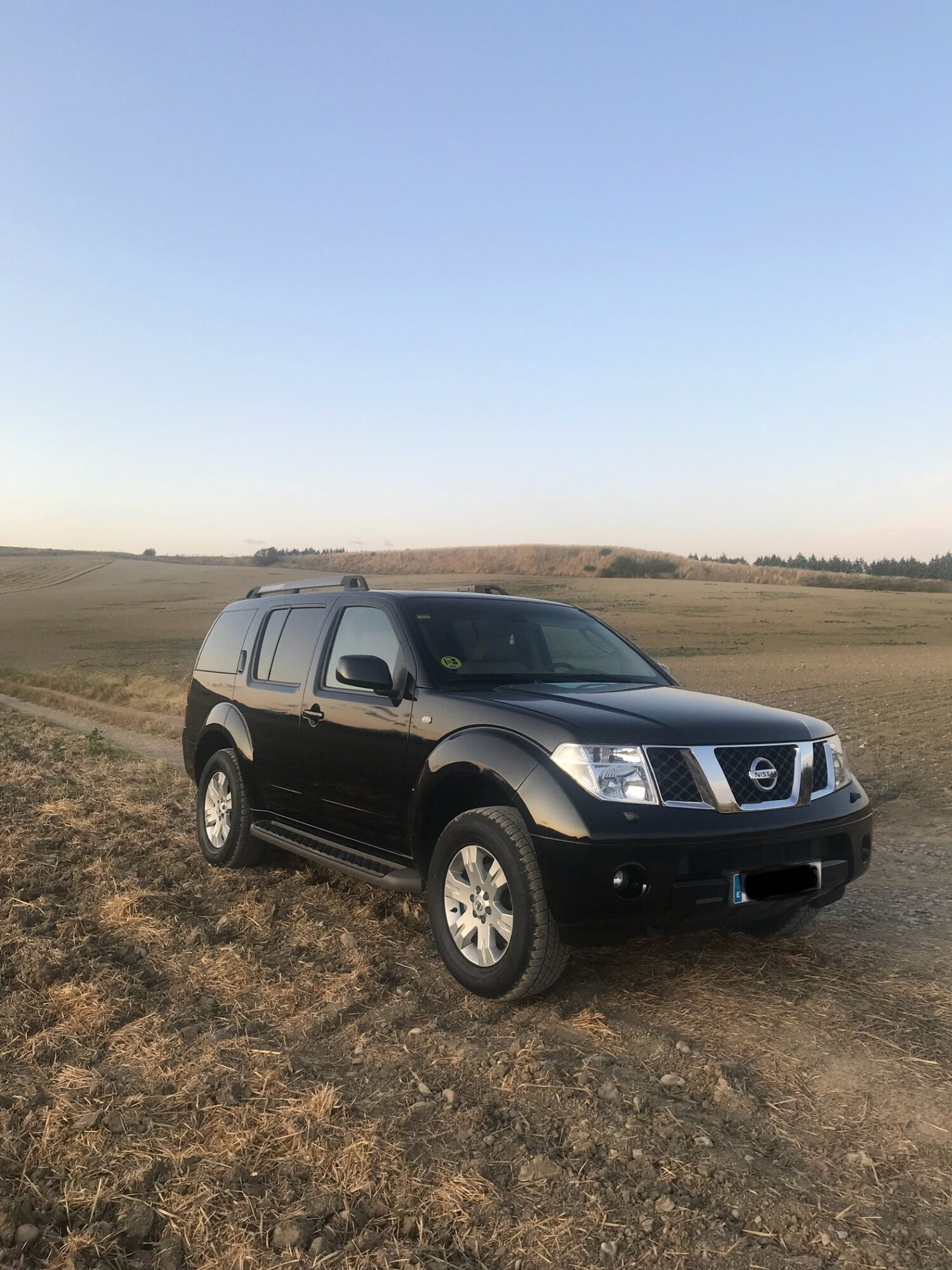 Foto del NISSAN Pathfinder 2.5dCi LE