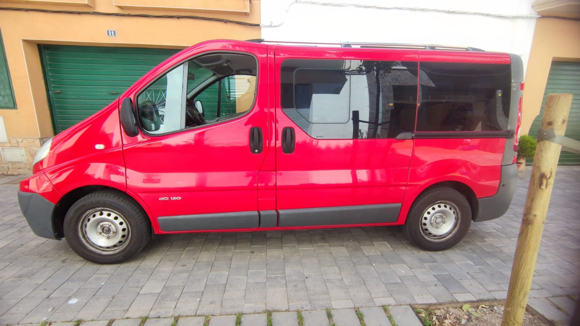 Foto del RENAULT Trafic Traf. 2.5dCi Generation Privilege 150