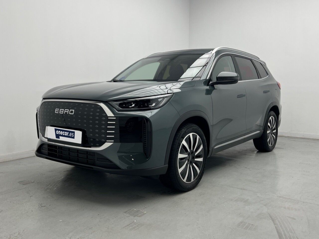 EBRO s800 (1.5 TGDI PHEV LUXURY E-CVT 347CV 5P 7 PLAZAS) en Málaga