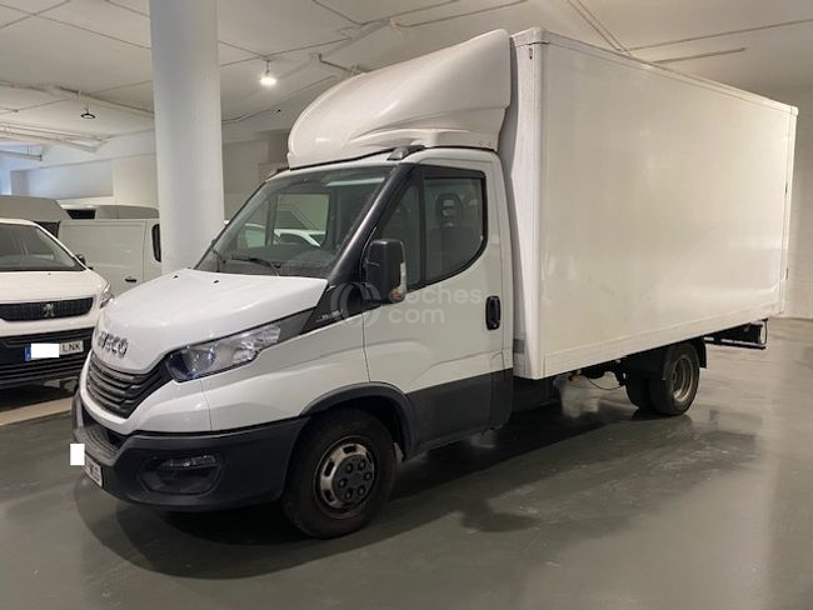 Foto del IVECO Daily Chasis Cabina 35C16 3750 160