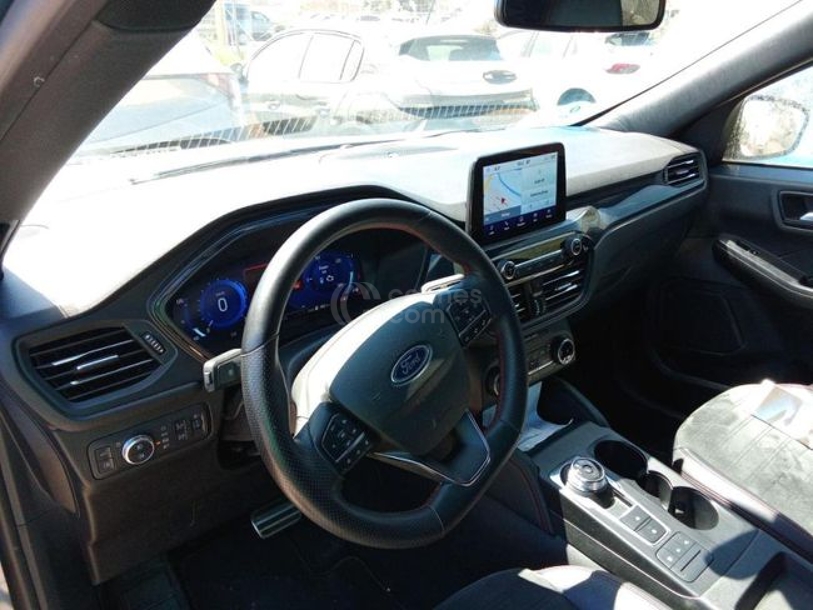 Foto del FORD Kuga 2.5 Duratec PHEV ST-Line X 4x2