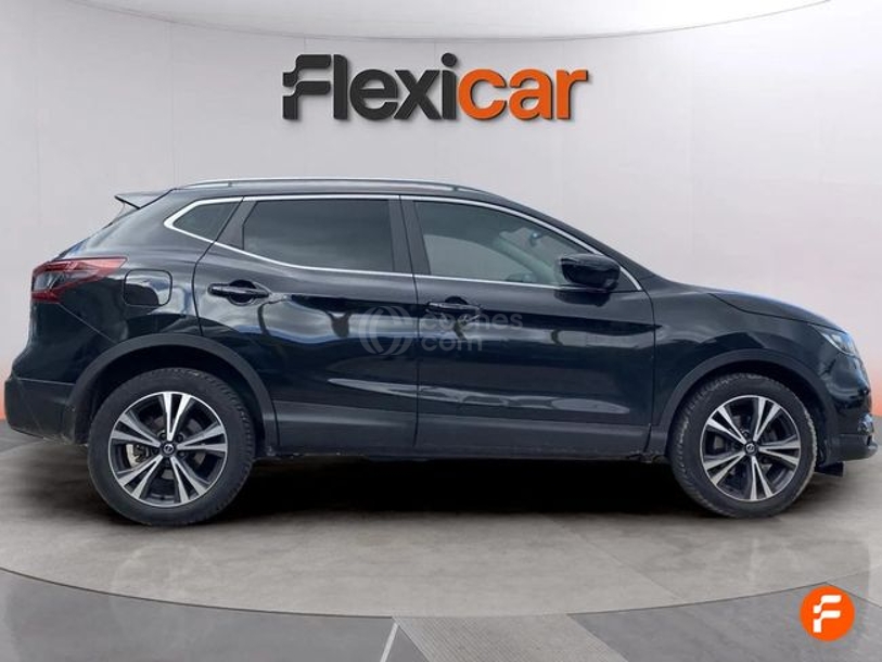 Foto del NISSAN Qashqai 1.3 DIG-T N-Connecta 4x2 DCT 117kW