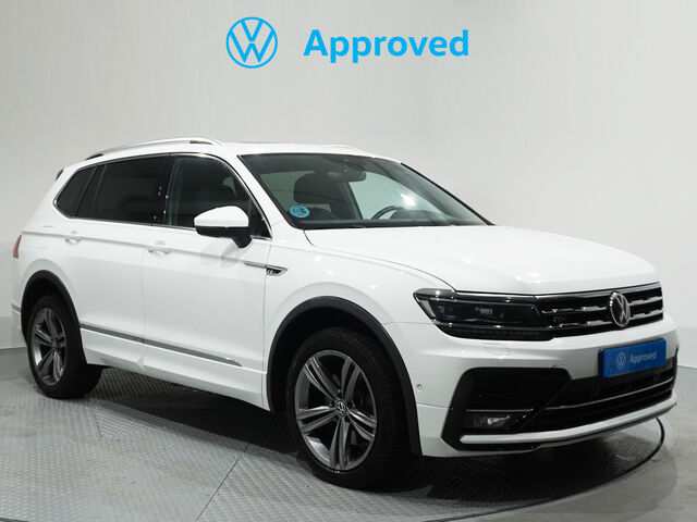 VOLKSWAGEN Tiguan (Sport 2.0 TDI 4Motion 147 kW (200 CV) DSG) en León