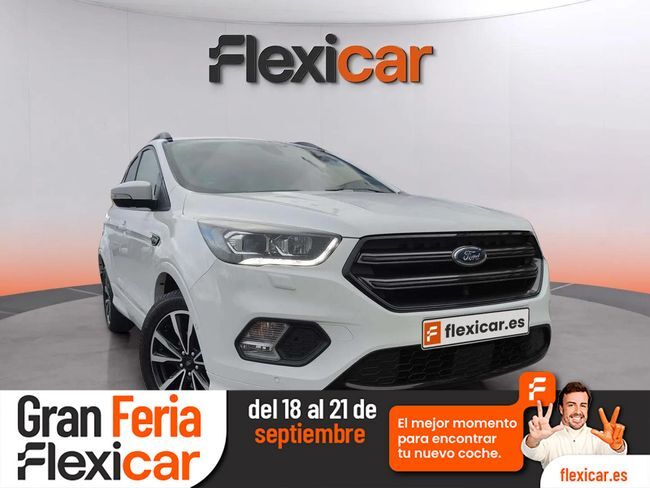 FORD Kuga (1.5 EcoBoost 110kW 4x2 ST-Line) en Barcelona