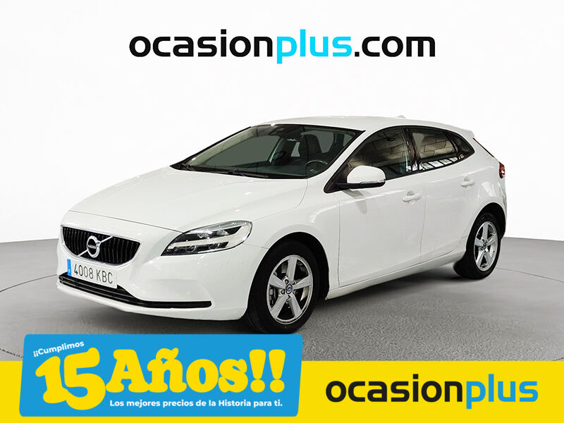 VOLVO V40 (D3 Momentum Auto 110 kW (150 CV)) en Madrid