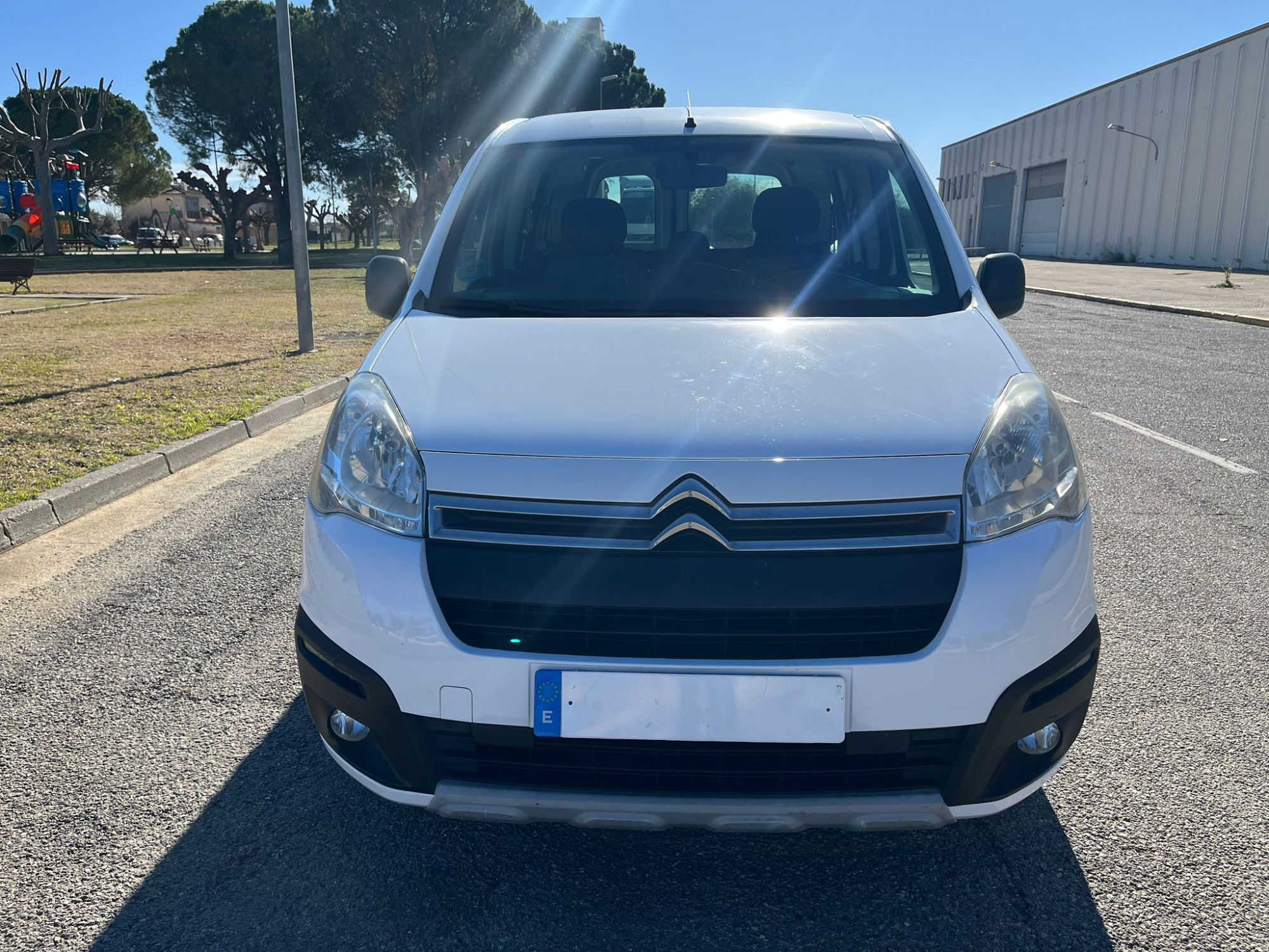 Foto del CITROEN Berlingo Multispace 1.6BlueHDi Live Ed.75