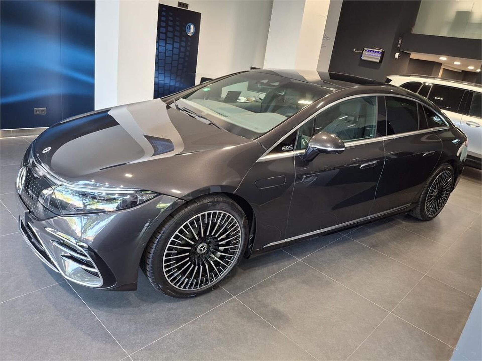 Imagen de MERCEDES EQS
