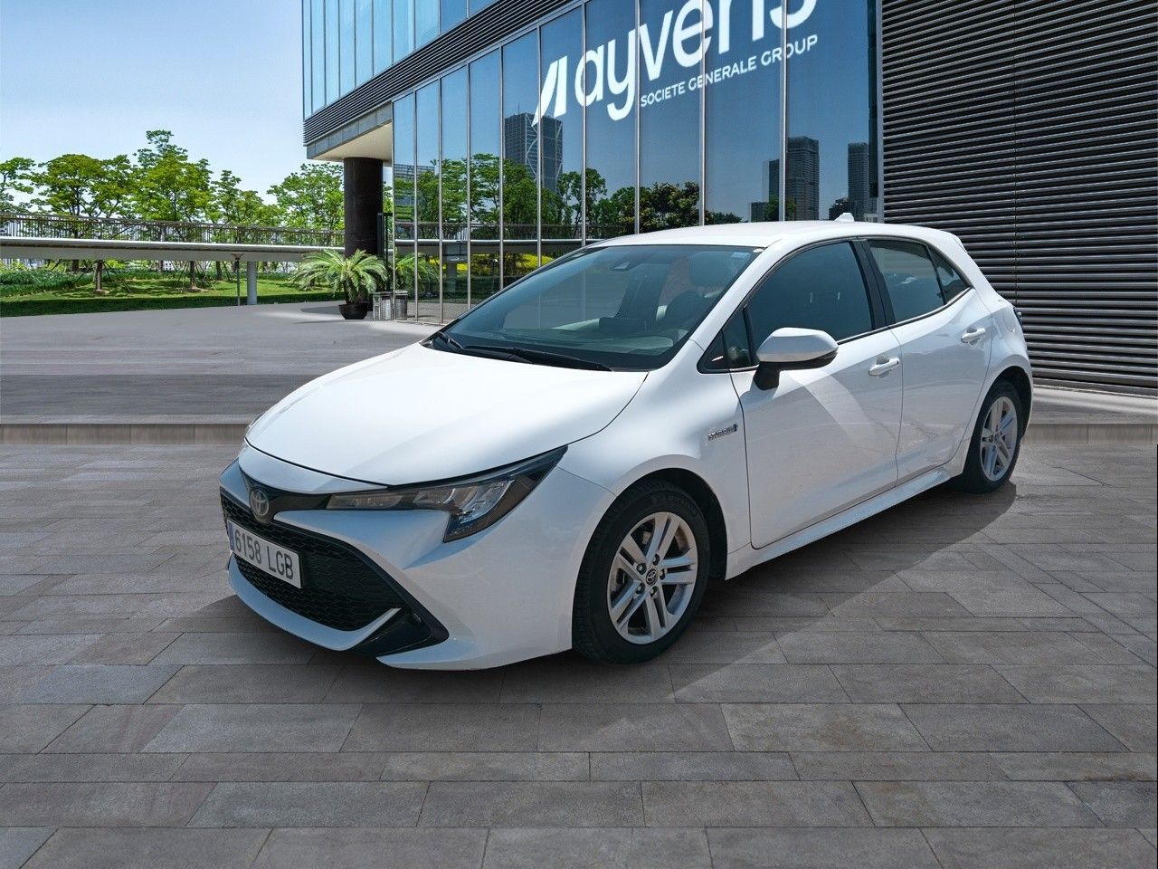 TOYOTA Corolla (125H Active E-CVT 90 kW (122 CV)) en Madrid