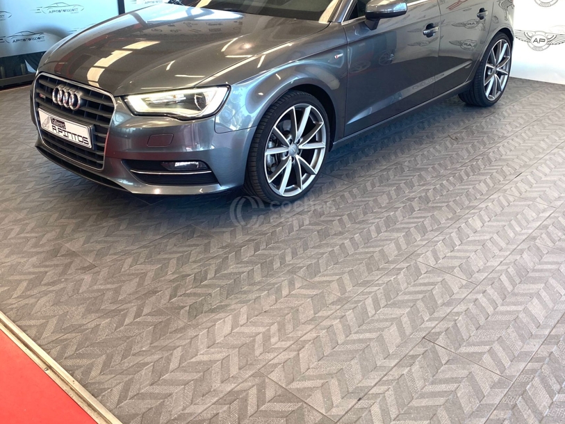 Foto del AUDI A3 Sportback 2.0TDI CD S line edition 184