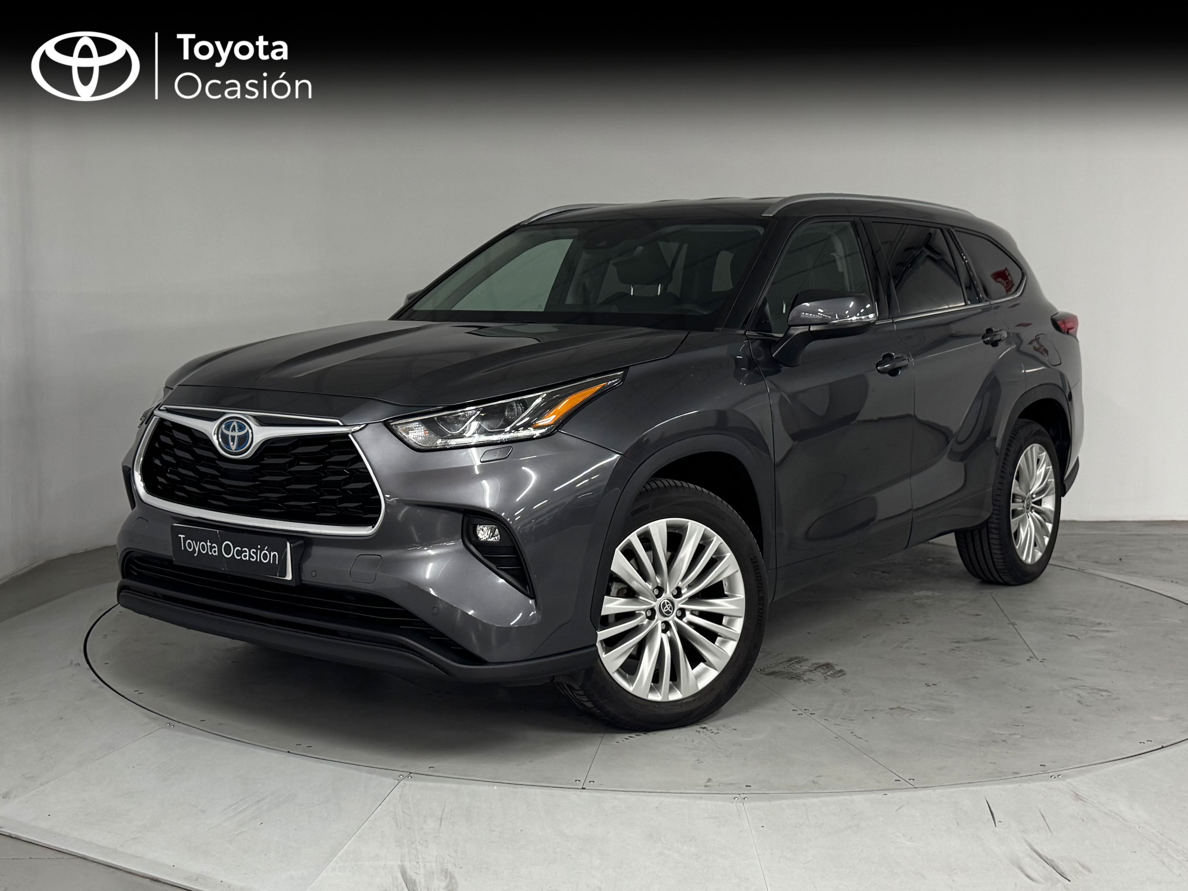 Foto del TOYOTA Highlander 2.5 hybrid Advance Pintura especial