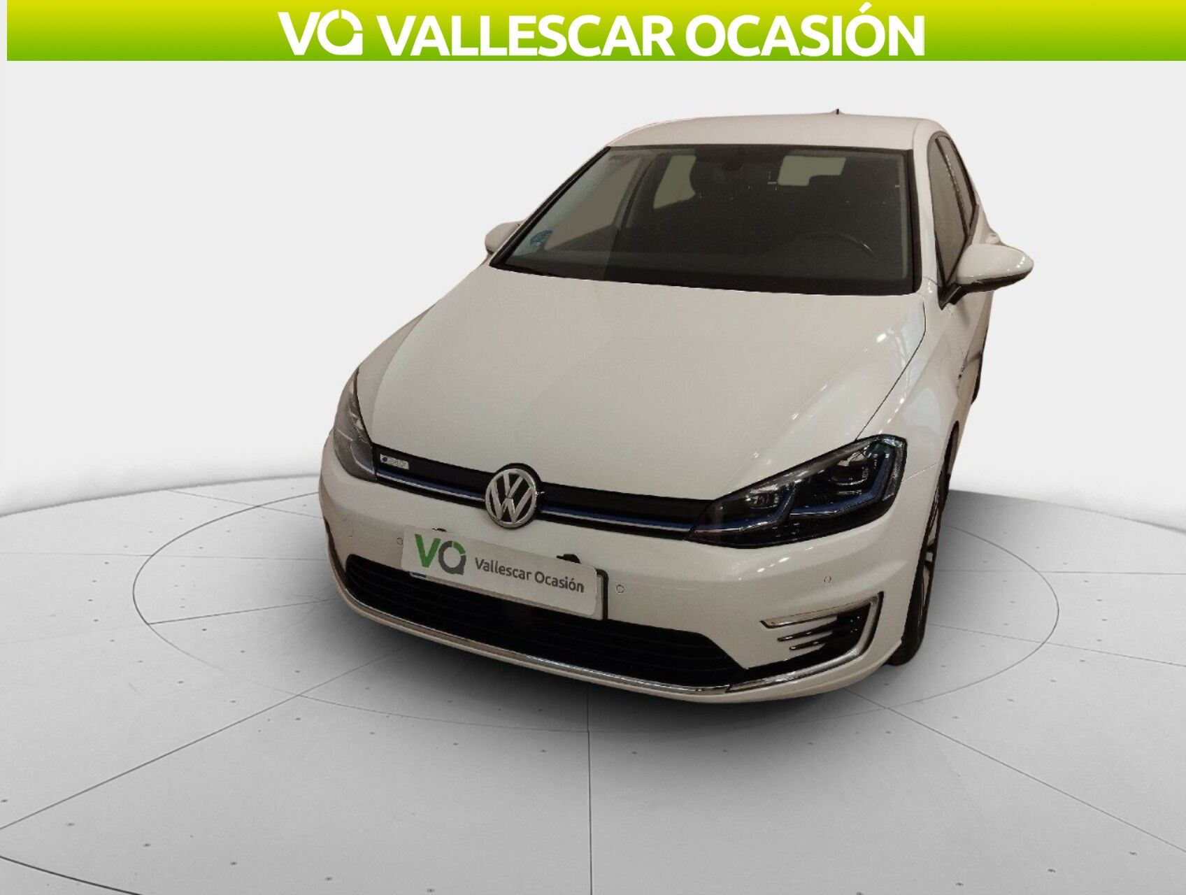 VOLKSWAGEN Golf (E-GOLF 136 CV 5P) en Barcelona