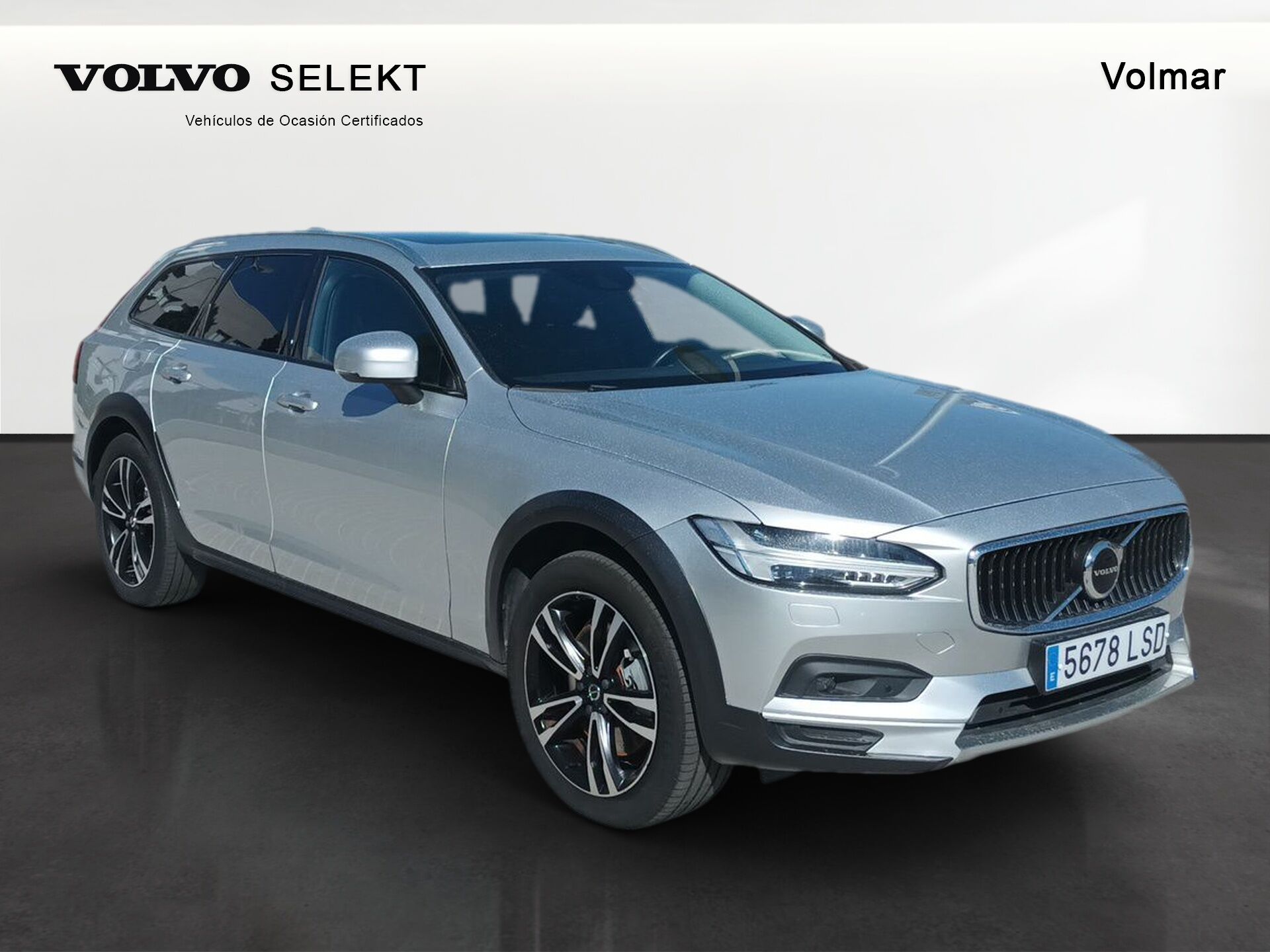 VOLVO V90 (PRO B5 (D) AWD AUTOMATICO) en Barcelona