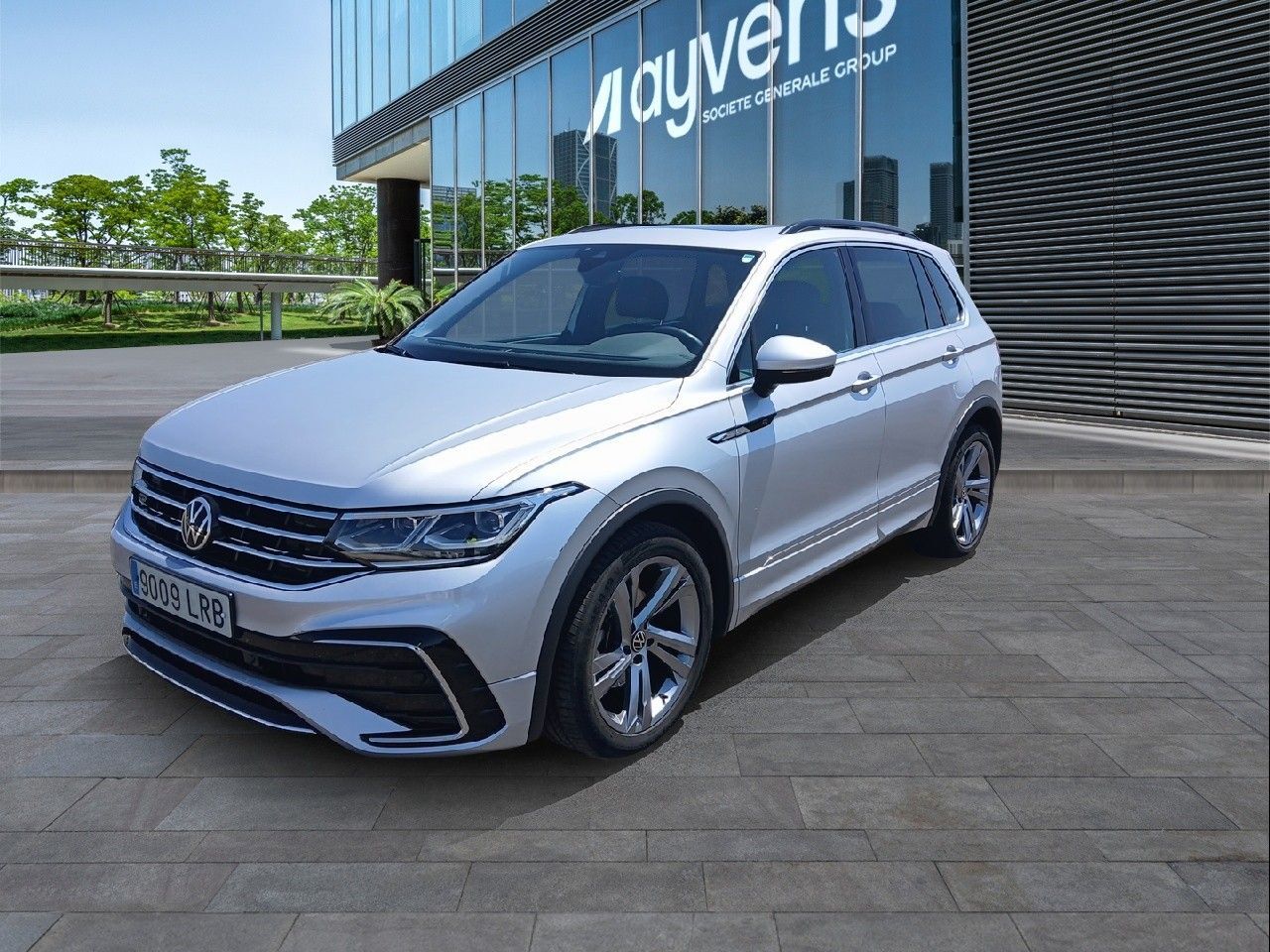VOLKSWAGEN Tiguan (R-Line 2.0 TDI 110 kW (150 CV)) en Madrid
