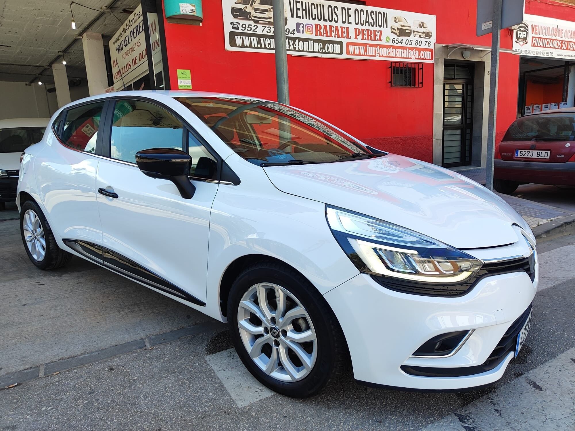 RENAULT Clio (1.5dCi Energy Limited 66kW) en Málaga