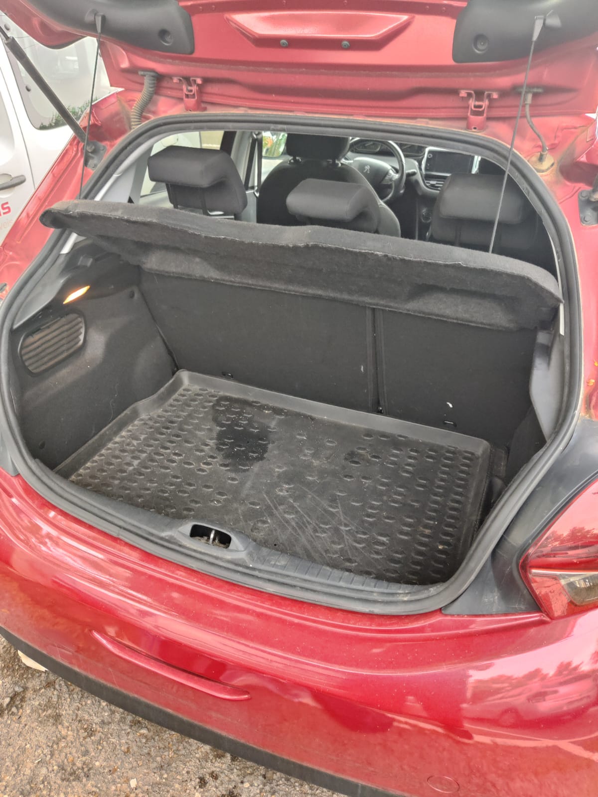 Foto del PEUGEOT 208 1.2 PureTech Active 82