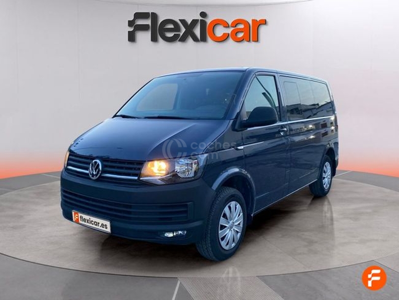 Foto del VOLKSWAGEN Caravelle 2.0TDI SCR BMT Origin Batalla Corta 110kW