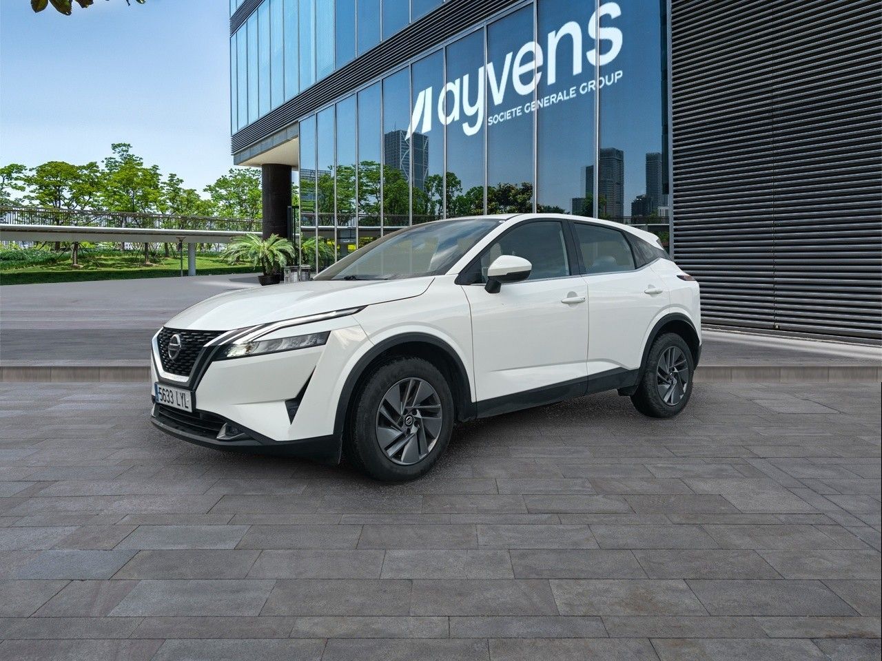 NISSAN Qashqai (DIG-T 140 mHEV Acenta 4x2 103 kW (140 CV)) en Madrid