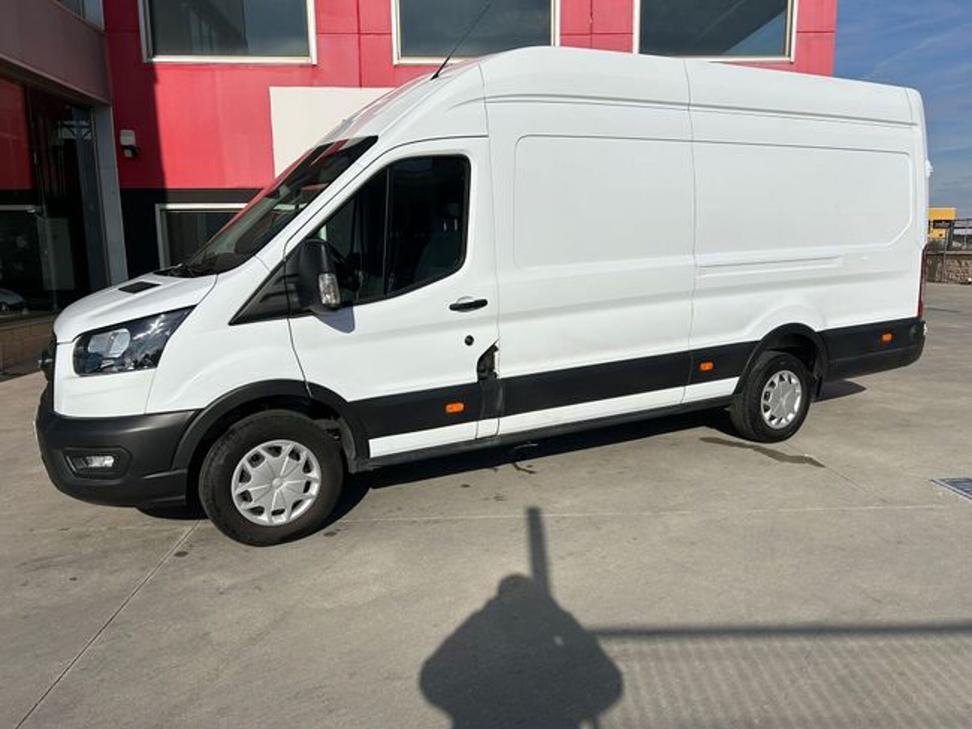 Imagen 2 de FORD Transit