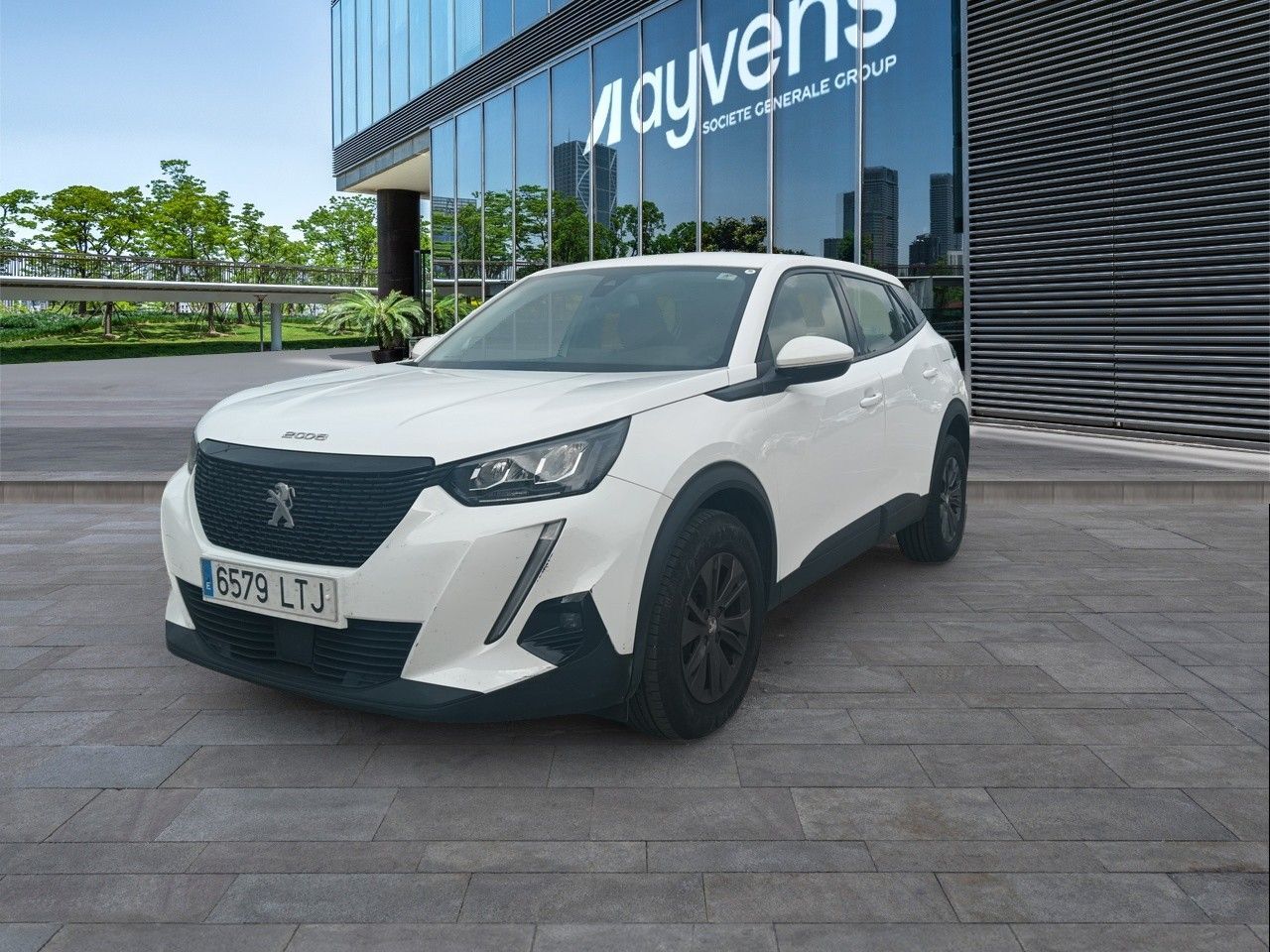 PEUGEOT 2008 (BlueHDi 110 S&S Active Pack 81 kW (110 CV)) en Madrid