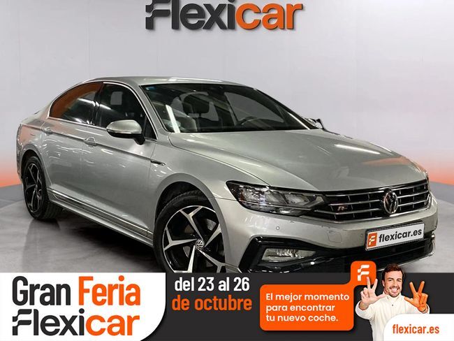 VOLKSWAGEN Passat (R-Line Exclusive 2.0 TDI 110kW (150CV)) en Alicante