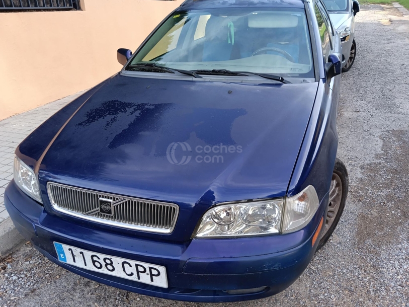 Foto del VOLVO V40 1.9D Sport 102
