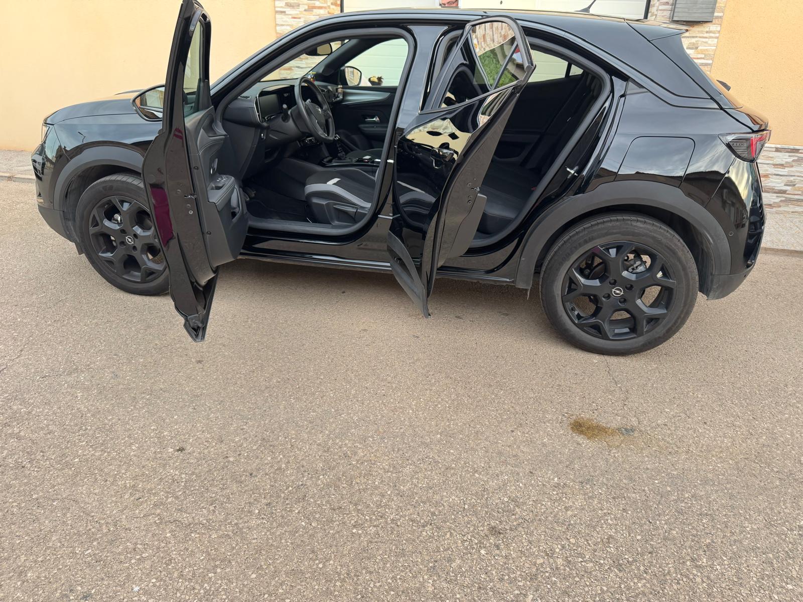 Foto del OPEL Mokka 1.2T S&S Edition 136