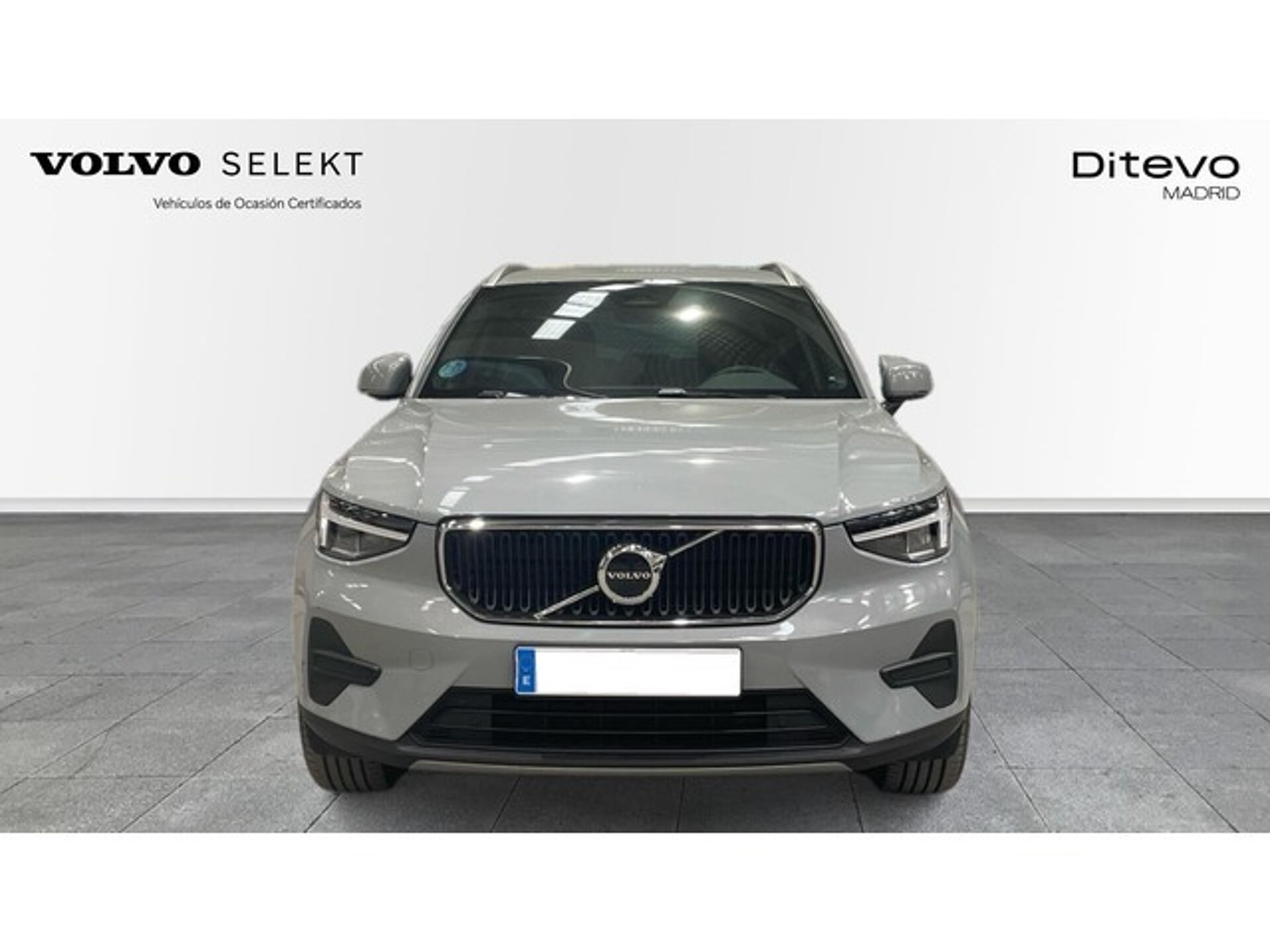 Imagen 3 de VOLVO XC40