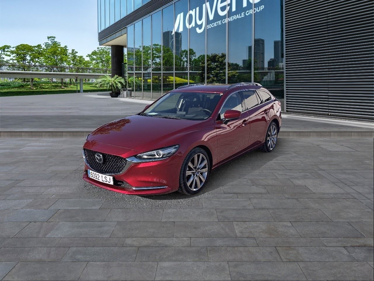 MAZDA Mazda6 (2.0 Skyactive-G Sportwagon Zenith 107 kW (145 CV)) en Madrid