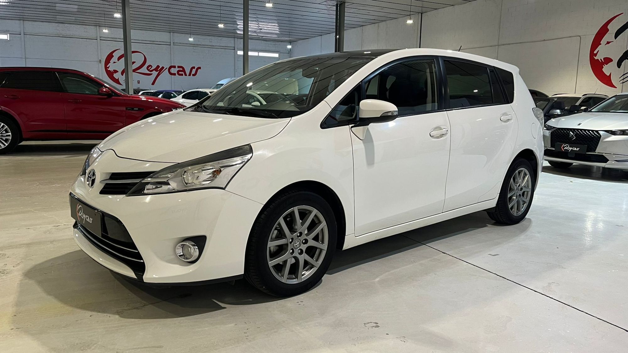 TOYOTA Verso (120D Advance 7pl.) en Ciudad Real