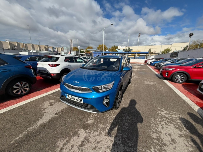 Foto del KIA Stonic 1.0 T-GDi MHEV Concept 100