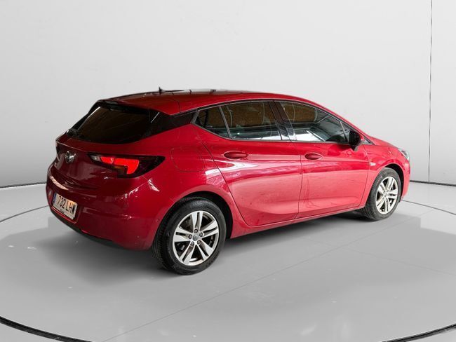 Foto del OPEL Astra 1.2T S-S 2020 110