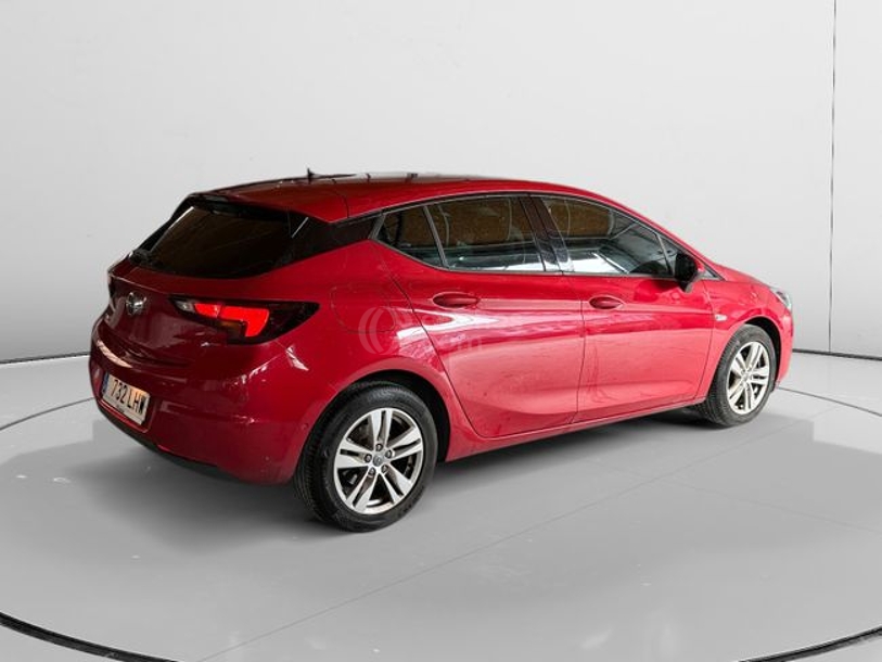 Foto del OPEL Astra 1.2T S-S 2020 110