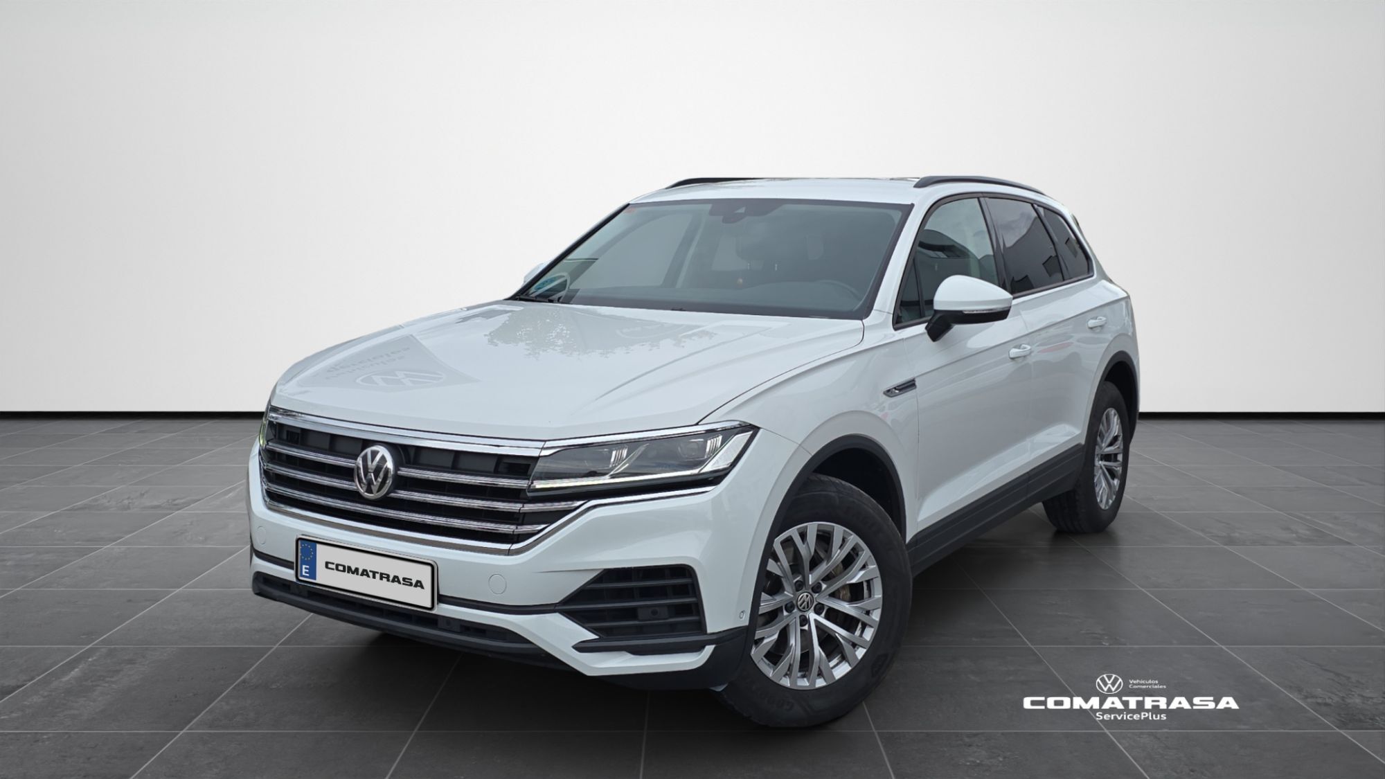 VOLKSWAGEN Touareg (3.0TDI V6 Pure Tiptronic 4Motion 170kW) en Madrid