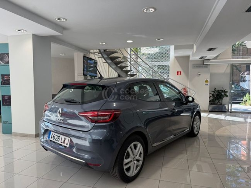Foto del RENAULT Clio TCe Intens 74kW