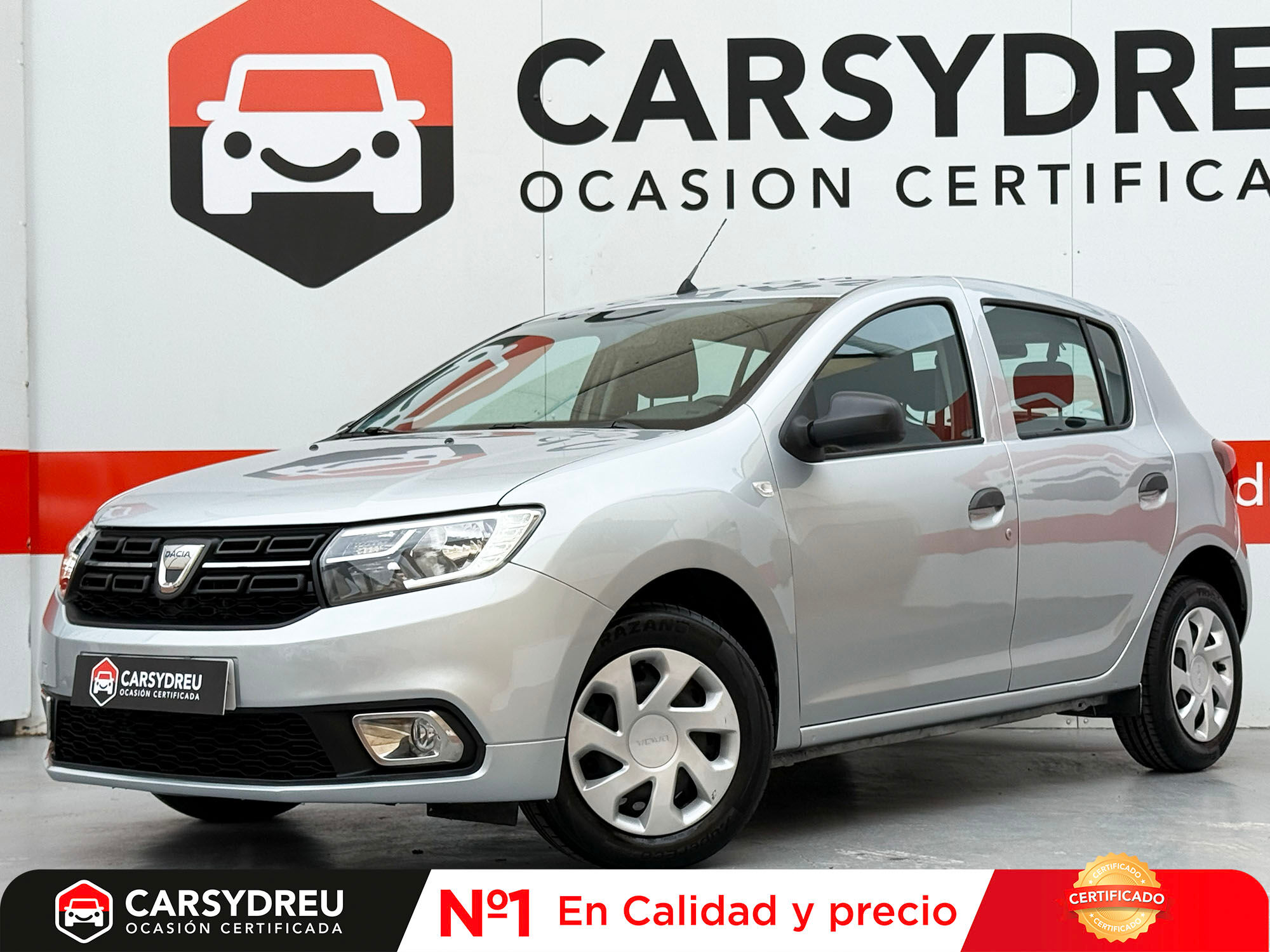 DACIA Sandero (Essential 1.0 55kW (75CV) - SS) en Madrid